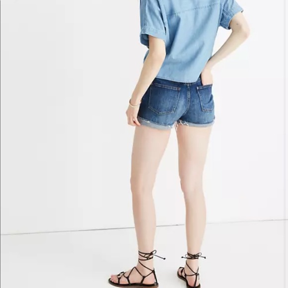 Madewell High-Rise Denim Shorts in Glenoaks Wash Denim f7019 - Picture 3 of 10